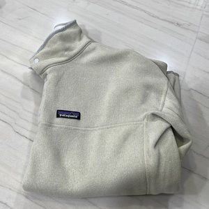 Womens XL Patagonia pull-over